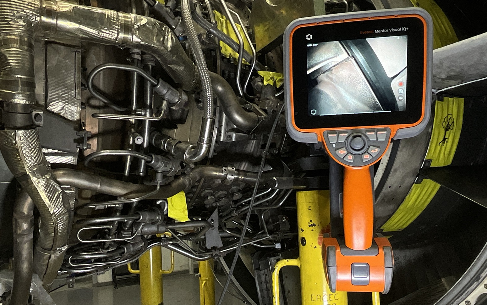 智能工業(yè)內(nèi)窺鏡在航空發(fā)動機檢測以及燃?xì)廨啓C檢測中的應(yīng)用